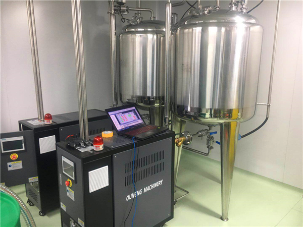 反應(yīng)釜加熱模溫機(jī)